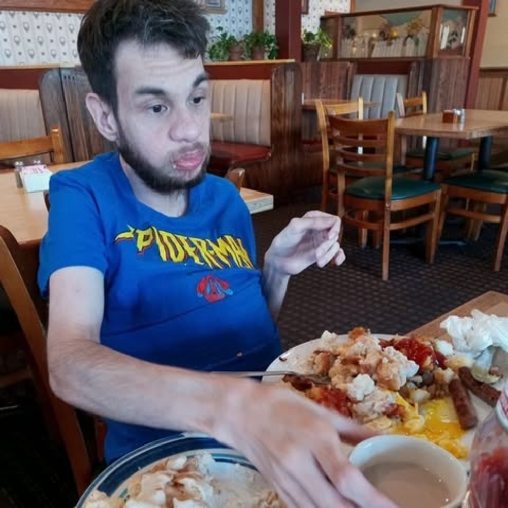 Meet your Posher, Louie